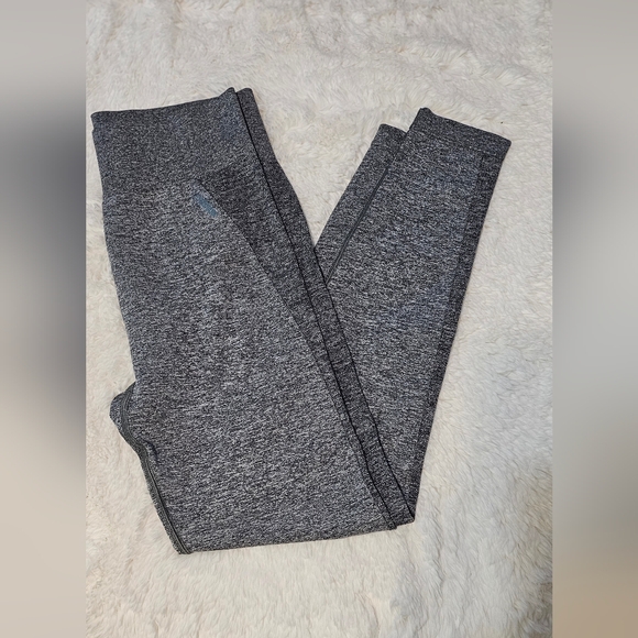 Gymshark Flex High Wasted Gray EUC - Picture 1 of 3